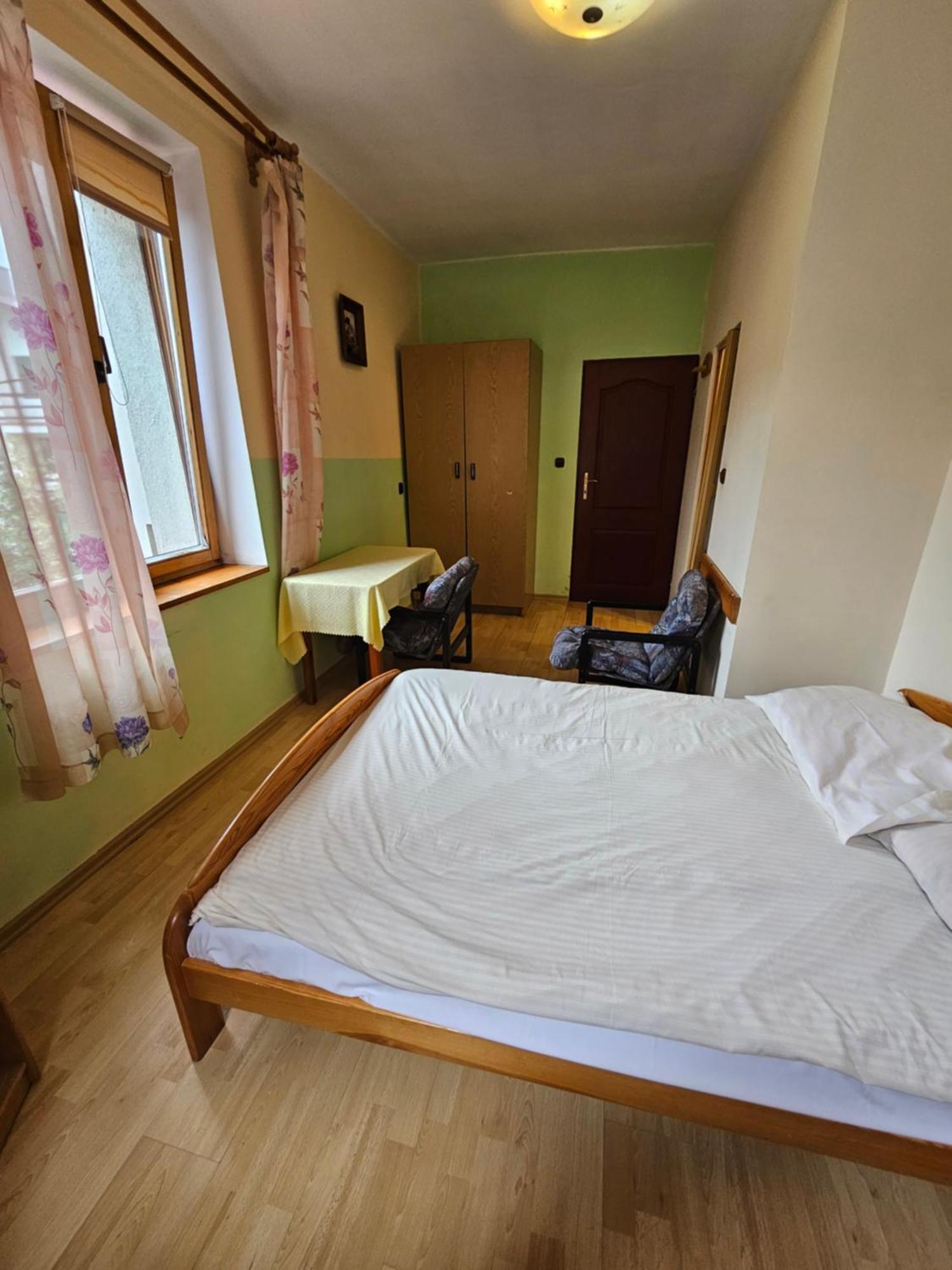 Gosciniec Halka Hostel Zwardon Phòng bức ảnh